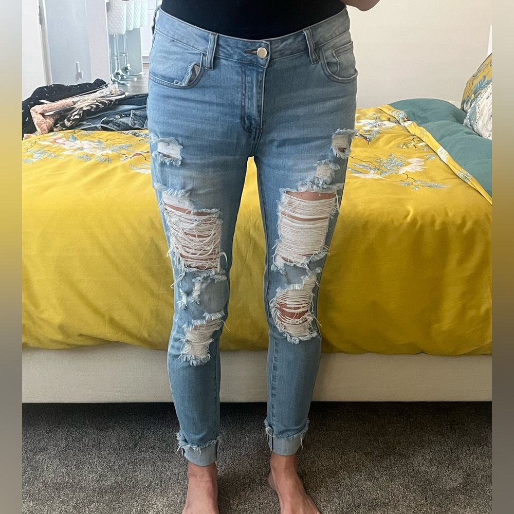 Ladies Fashion Nova ripped jeans